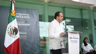 También dijo que la próxima semana se reunirá con las autoridades educativas de su estado