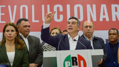 Supuestamente reveló una lista de sus "brothers"