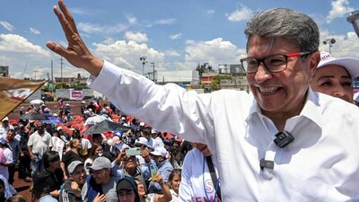 Monreal recordó que el INE emitió medidas cautelas a las 'corcholatas'