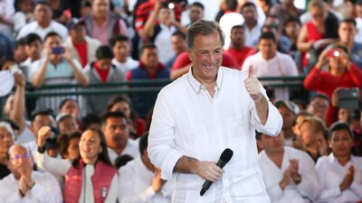 El precandidato del PRI dice que le gustan los chocorroles