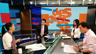 Claudia Sheinbaum, Carlos Loret (arriba a la izquierda), Mikel Arriola y Alejandra Barrales en un debate televisivo