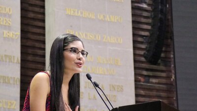 La diputada presume constantemente su apoyo hacia AMLO