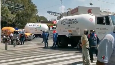 El bloqueo está a la altura de la Sener sobre avenida Insurgentes