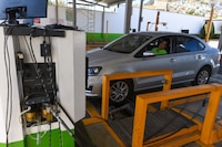 Edomex anuncia condonación del 100% en multas por verificación extemporánea