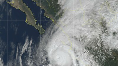 El huracán 'Willa' alcanzó la máxima categoría para un fenómeno de su tipo