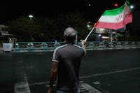 EU bombardea a Irán y Teherán responde con ataques a países árabes
