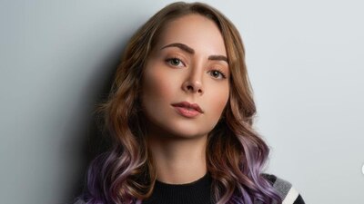 La youtuber Yoseline Hoffman fue detenida la noche del martes tras ser acusada por este delito