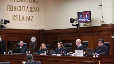 La ministra Lenia Batres manifestó en redes su inconformidad con la invalidación del artículo 256