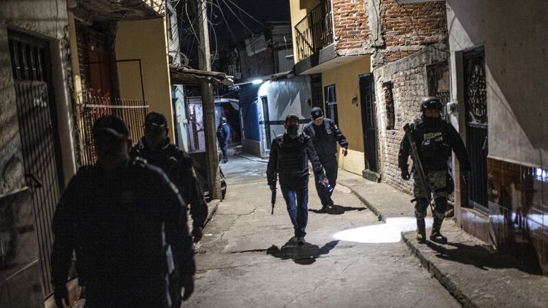 Harfuch confirma 6 agresores muertos tras enfrentamientos en Michoacán