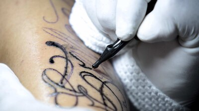 Los panistas en Tamaulipas buscan erradicar la discriminación laboral contra personas tatuadas