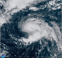 ‘Gabrielle’ se intensifica y ahora es Huracán en el Atlántico