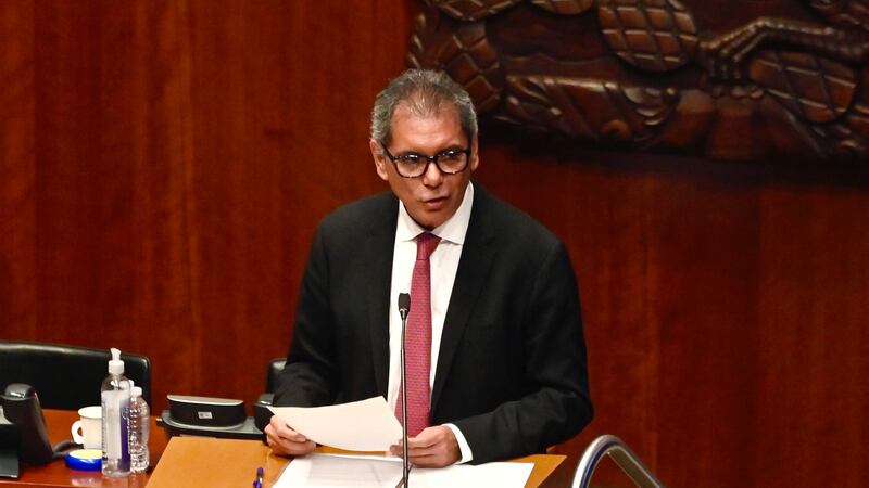 Huachicol fiscal y crecimiento económico, los cuestionamientos para el titular de Hacienda