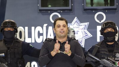 También fueron sentenciados los dos hermanos de 'El Molca' por los mismos delitos, incluyendo portación de armas