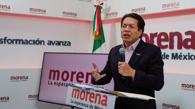 El dirigente de Morena defendió la organización y unidad del partido