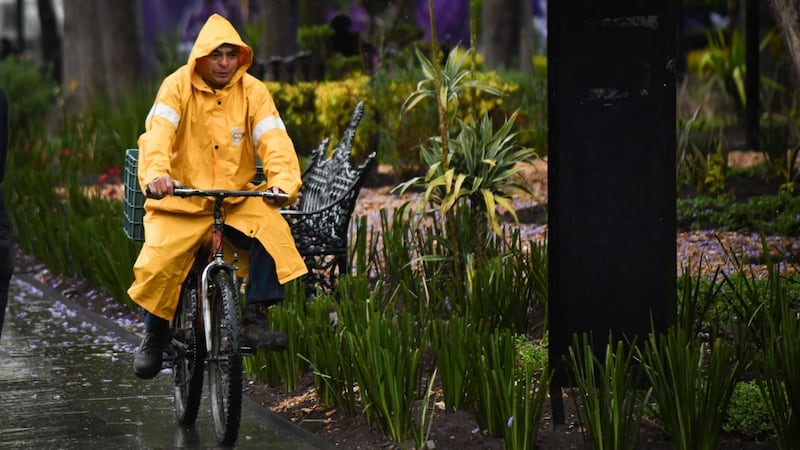 ¿A qué hora va a llover este martes en CDMX?