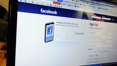 Se presume que a través de Facebook se obtuvo información de usuarios que se utilizó en la campaña de Trump