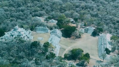 En el tramo 2 de la obra se realizan acciones de salvamento arqueológico en los sitios de Edzná y Xcalumkín