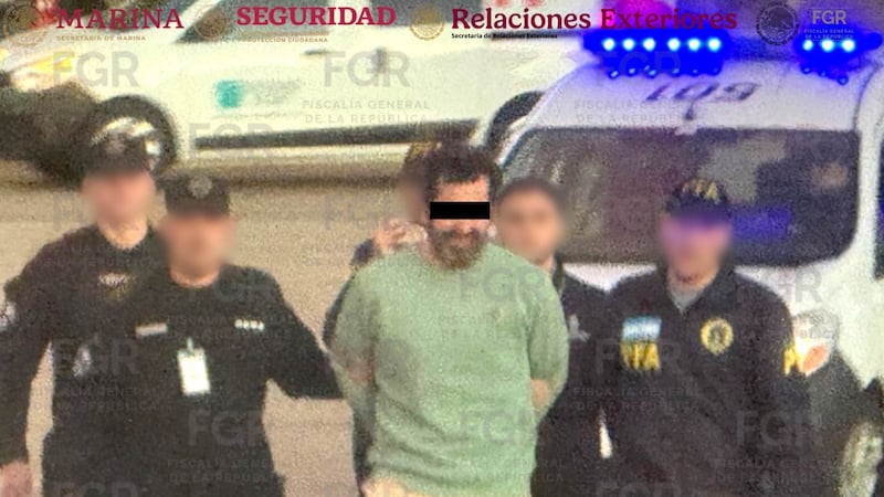 FGR confirma que Fernando Farías, señalado por huachicol fiscal, es trasladado de Argentina a México