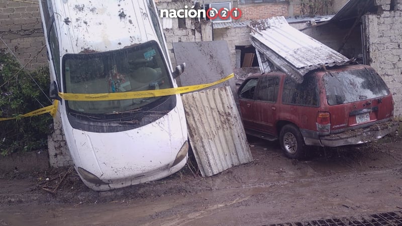 FOTOS: Coches destrozados y un bebé muerto... así fueron los efectos de una tormenta en Zapopan