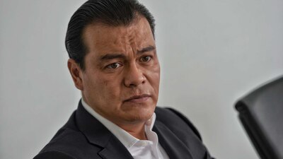 Juan Zepeda busca ganar la candidatura del PRD al Edomex