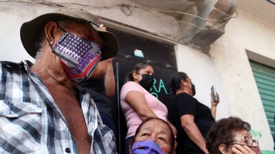 Se cree que después dedos años, la mayoría de las personas ya contrajo alguna variante de COVID