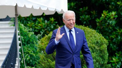 Los casos de COVID-19 se han triplicado en las últimas tres semanas en Estados Unidos