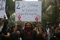 Se actuó con mucha tolerancia a pesar de los signos de provocación, dice Monreal tras protestas del 2 de octubre