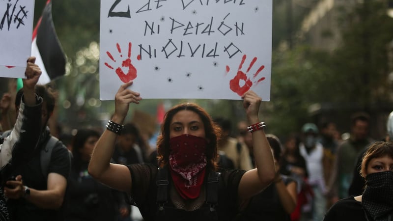 Se actuó con mucha tolerancia a pesar de los signos de provocación, dice Monreal tras protestas del 2 de octubre