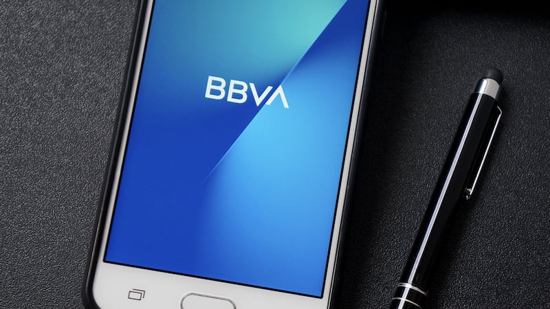 App de BBVA presenta fallas este jueves 17 de julio de 2025: usuarios no pueden iniciar sesión