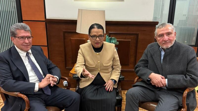 “Nos reunimos sin estridencia, ni confrontación”, afirma Ricardo Monreal