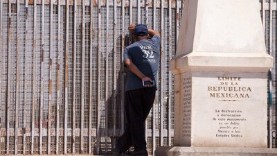Límite fronterizo entre México y Estados Unidos en Tijuana, Baja California