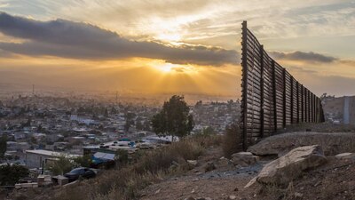La frontera entre México y Estados Unidos ya tiene obstáculos, pero Trump lo quiere impenetrable
