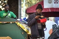 Van por 16 años de prisión para quien 'acarree' migrantes a eventos de campaña