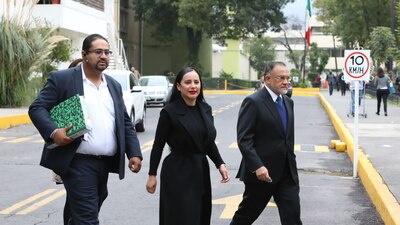 Dijo que los ataques en su contra vienen de Claudia Sheinbaum y acusó que no será presidenta