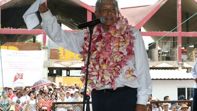 Andrés Manuel López Obrador siguió con su recorrido de agradecimiento en Juchitán, Oaxaca