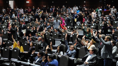 Revisamos qué bancada ha sido la que más iniciativas ha presentado en San Lázaro en el primer mes de sesiones