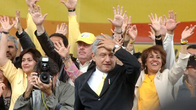 En 2006 estuvo muy cerca de ganar. Él acusa fraude