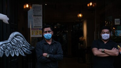 La oposición ha asegurado que casos de COVID-19 en México se ocultan como neumonía atípica