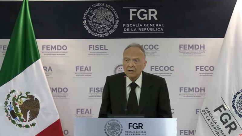 Identificaciones localizadas en rancho de Teuchitlán coinciden con sicarios ya detenidos: Gertz Manero