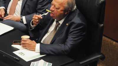 Desde el 16 de marzo empezó a cobrar su jubilación