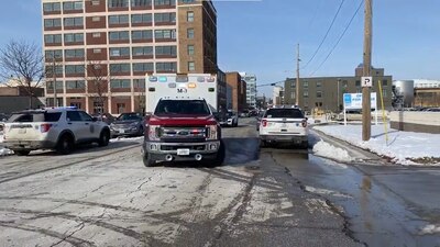 En el lugar también resultó herido un mimbro del cuerpo docente