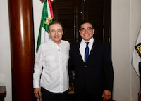 Durazo niega que exista un ‘clan Taddei’ y defiende a su secretario, hijo de la exconsejera del INE