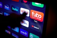 Profeco alerta sobre el uso de aplicaciones de streaming en el celular