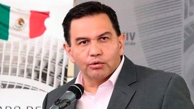 De acuerdo con la Fiscalía de Chihuahua, el senador recibió dinero para operar su campaña en 2016