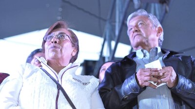 La senadora recorrió Hidalgo al lado de AMLO