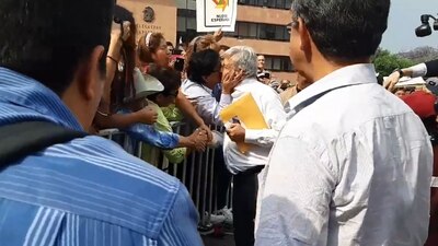 Así lo agarraron al candidato presidencial