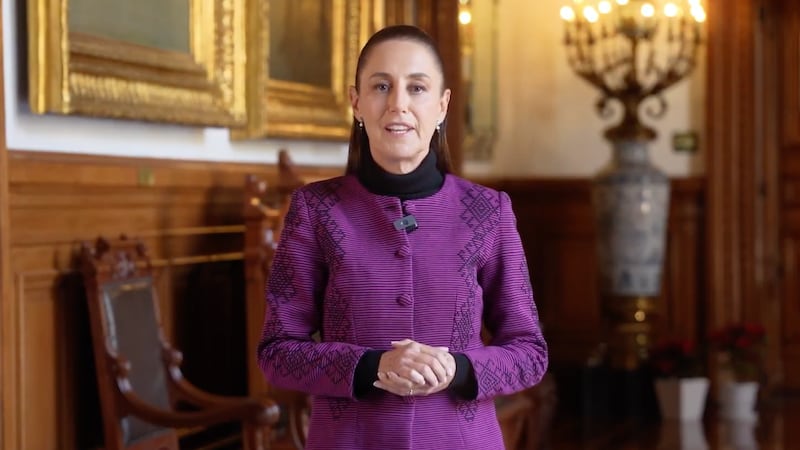 Sheinbaum desea a los mexicanos un 2026 lleno de salud, amor y bienestar