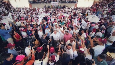 Inició su gira nacional en Vallarta, Jalisco