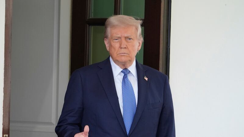 Donald Trump asegura que ‘le gustaría ser Papa’ en vísperas del Cónclave 2025