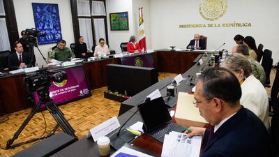 Destacó que ninguna tienda cerró, pero que sí han habido reuniones para evitar extorciones